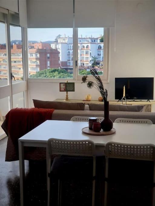 Somriu Apartament Fenals Platja Lloret de Mar Exteriör bild